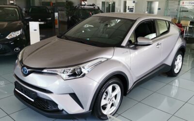 Toyota C-HR 1,8 Hybrid 122KM Dynamic Automat